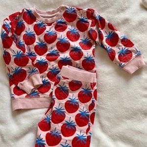 Hanna Andersson Strawberry Print Matching Set 2T